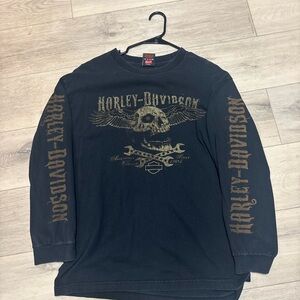 Harley-Davidson Black and Gold Skull Long Sleeve Tee